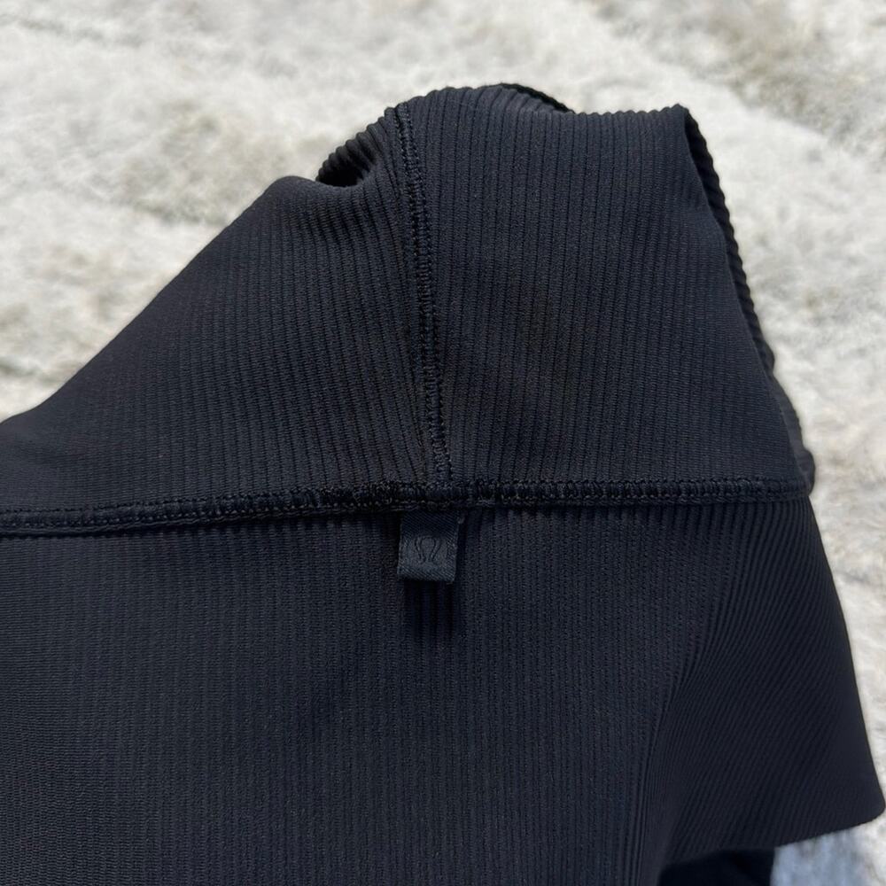 Lululemon Ribbed Power Pivot Tank - Picture 5 of 5